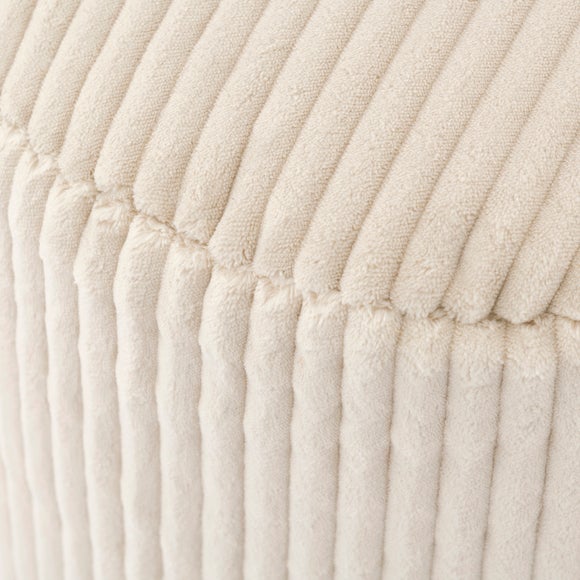 Carousel navigation image position 4 of 5