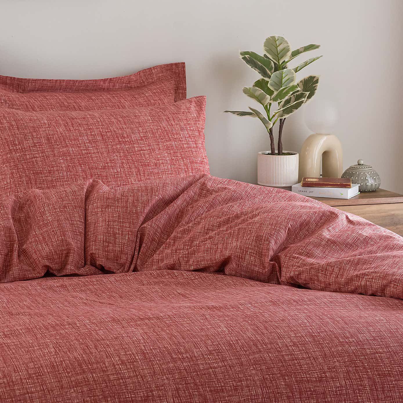 Carousel zoom image position 3 of 7