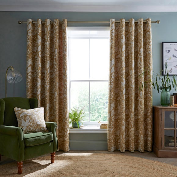 Carousel navigation image position 2 of 9