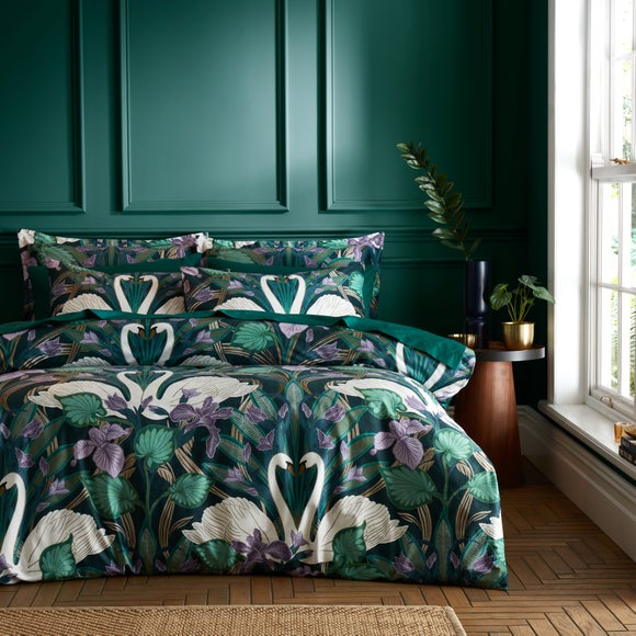 Nouveau Swan Duvet Cover And Pillowcase Set