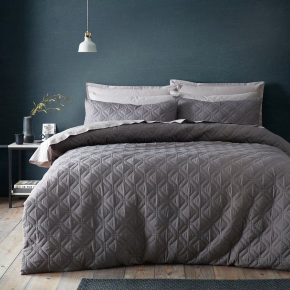 Quilted Geometric Duvet Cover And Pillowcase Set