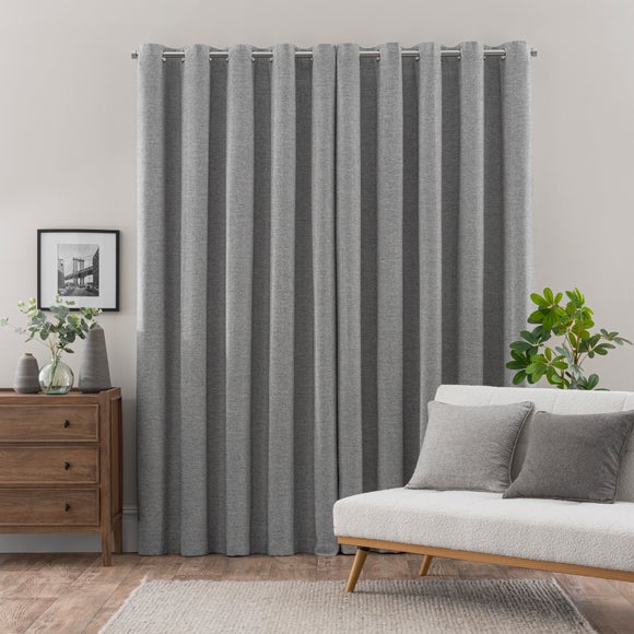 Carousel navigation image position 4 of 9