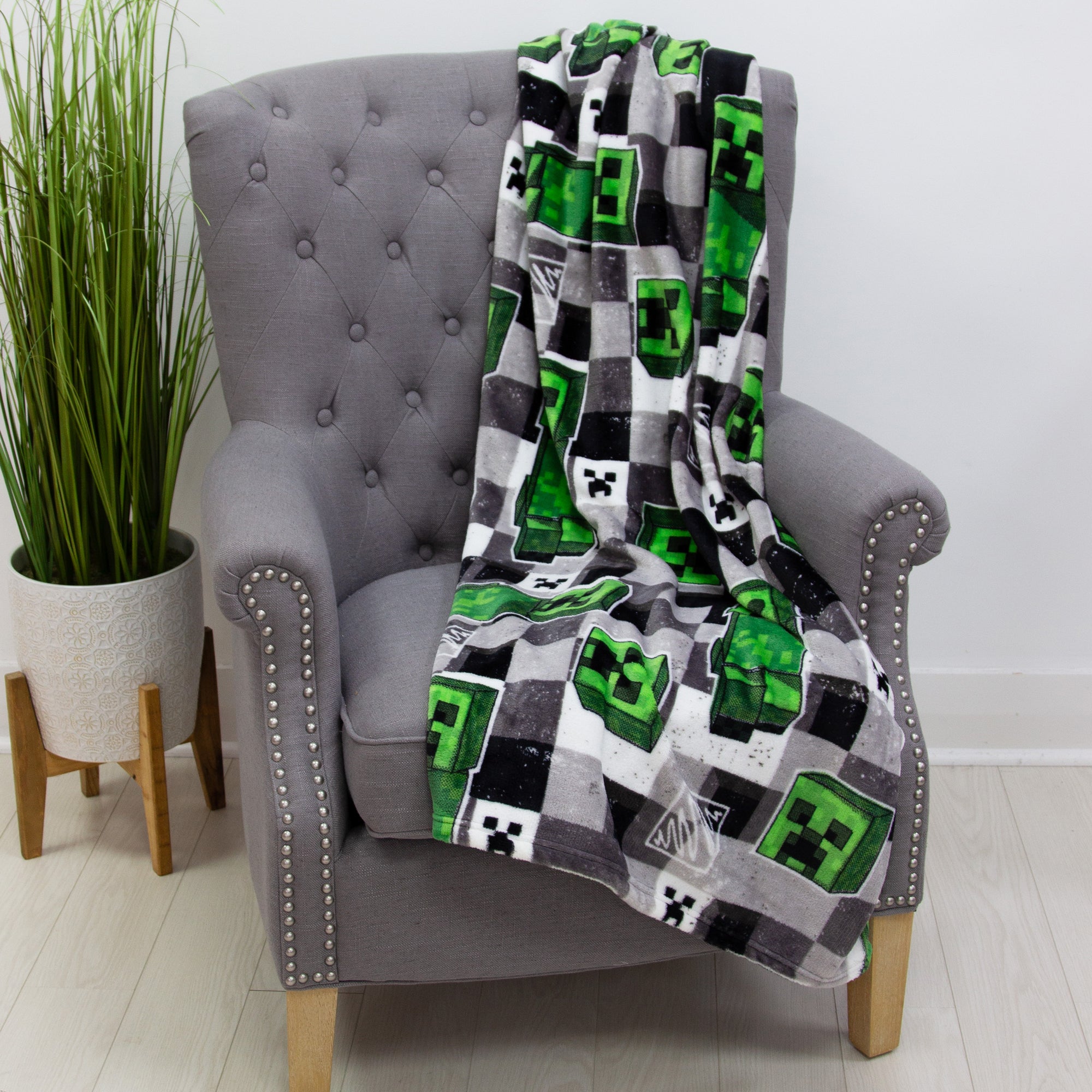 Minecraft Scribble Fleece Blanket Green