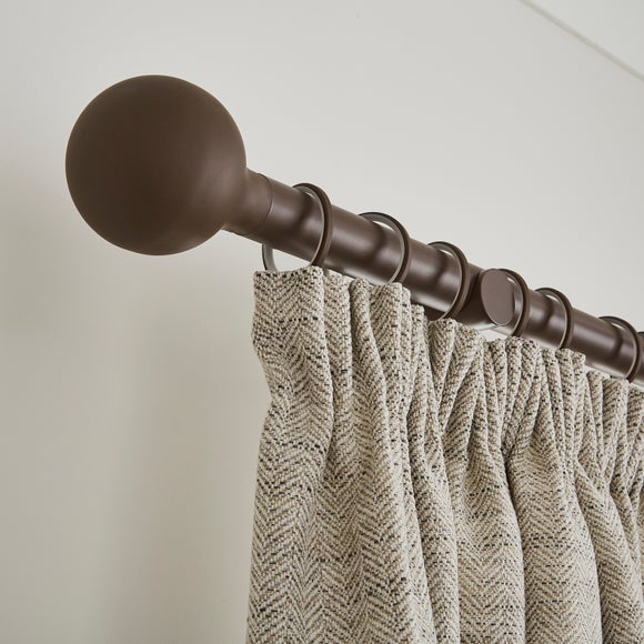 Carousel navigation image position 4 of 7