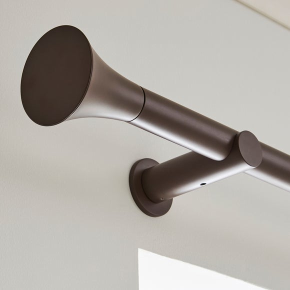 Carousel navigation image position 3 of 7