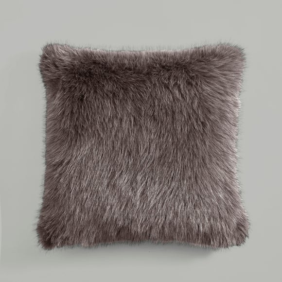 Carousel navigation image position 3 of 4