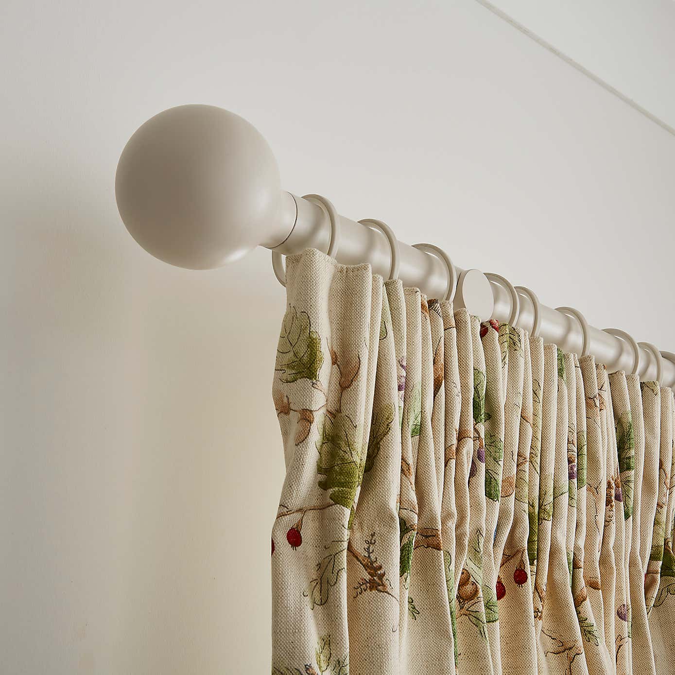 Carousel zoom image position 4 of 6