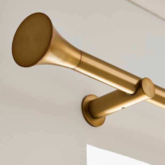 Carousel navigation image position 3 of 7