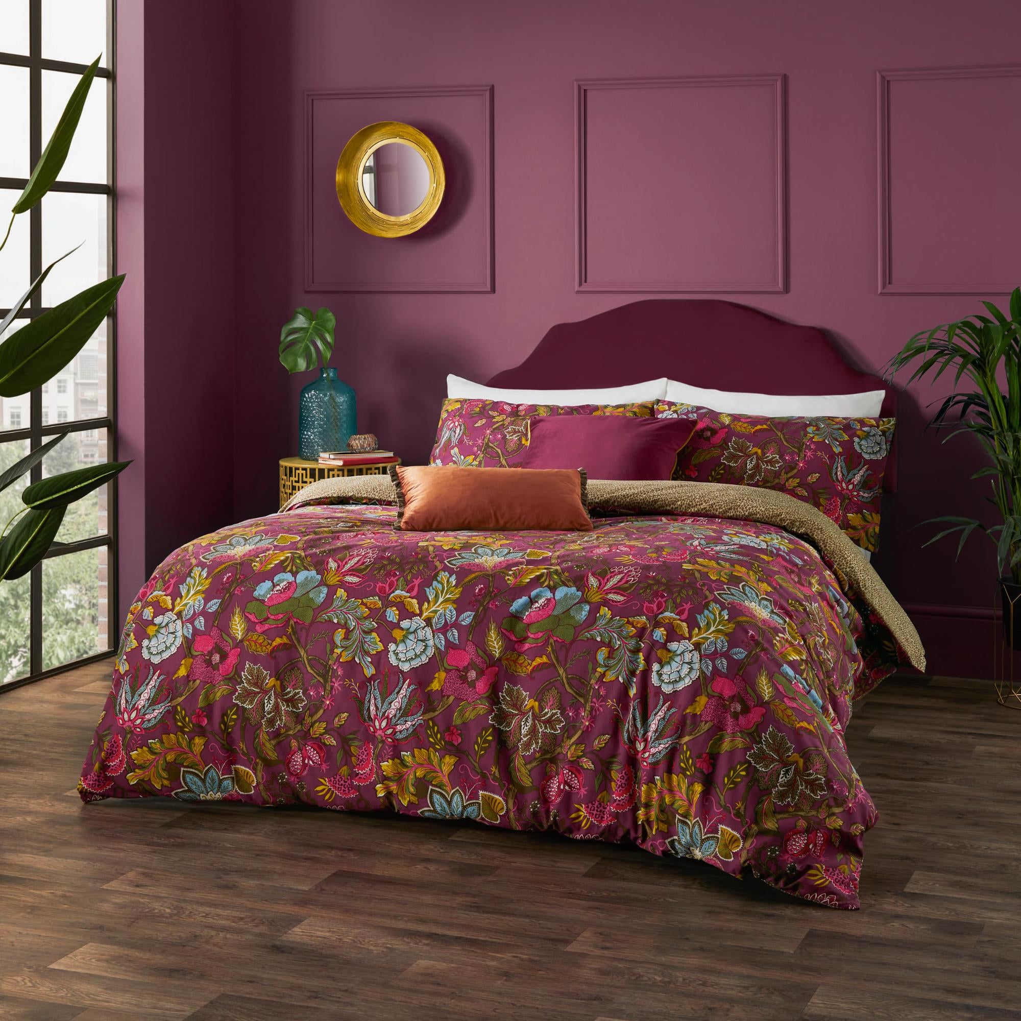 Wylder Tropics Viranai Reversible Duvet Cover And Pillowcase Set Purple