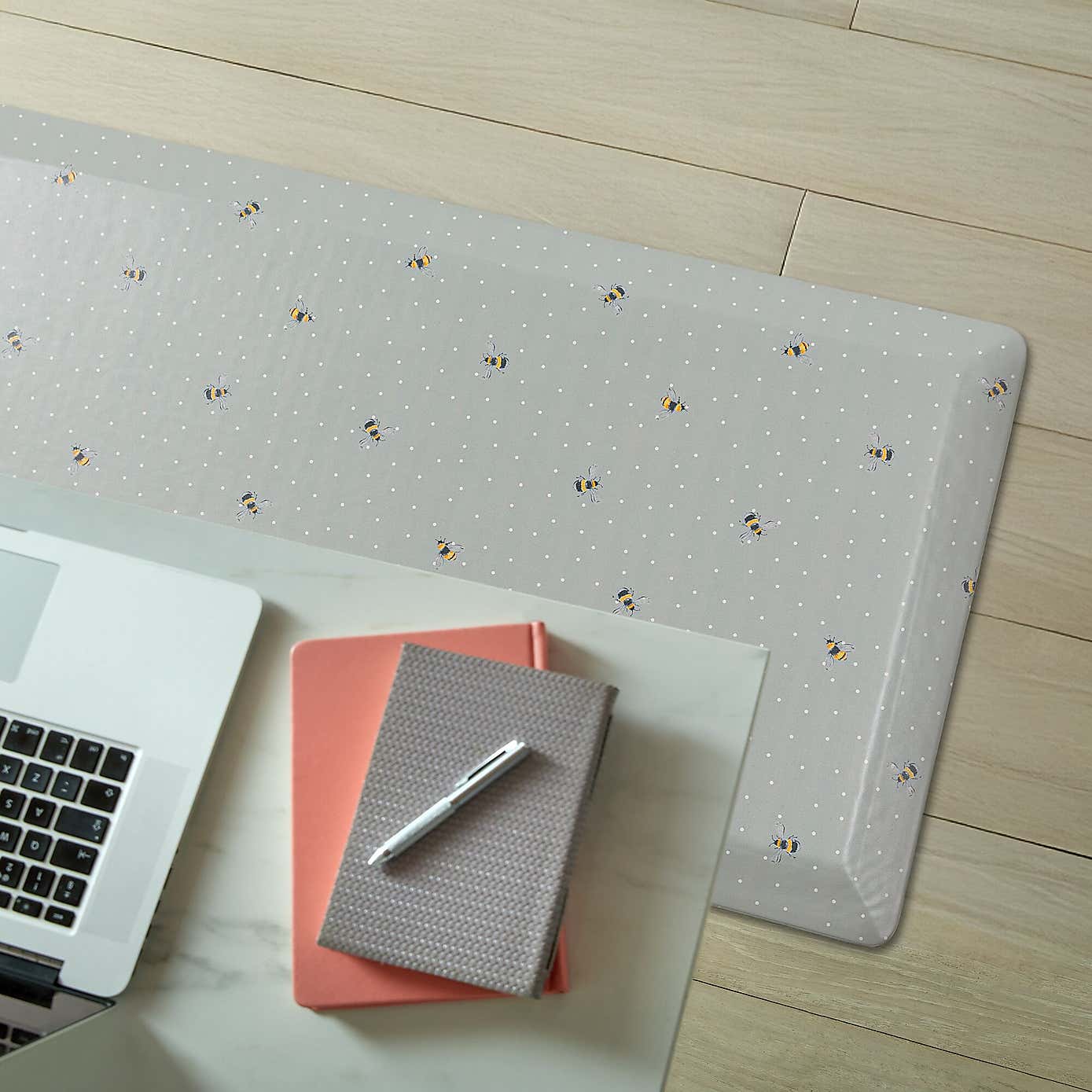 Carousel zoom image position 7 of 8