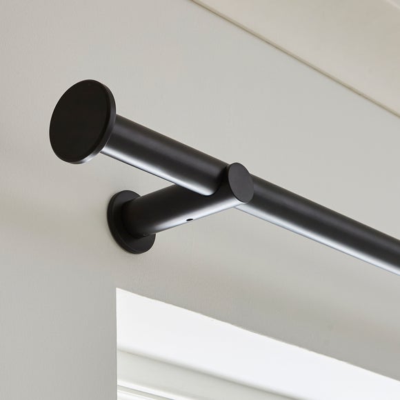 Stepped Stud Fixed Metal Curtain Pole With Rings