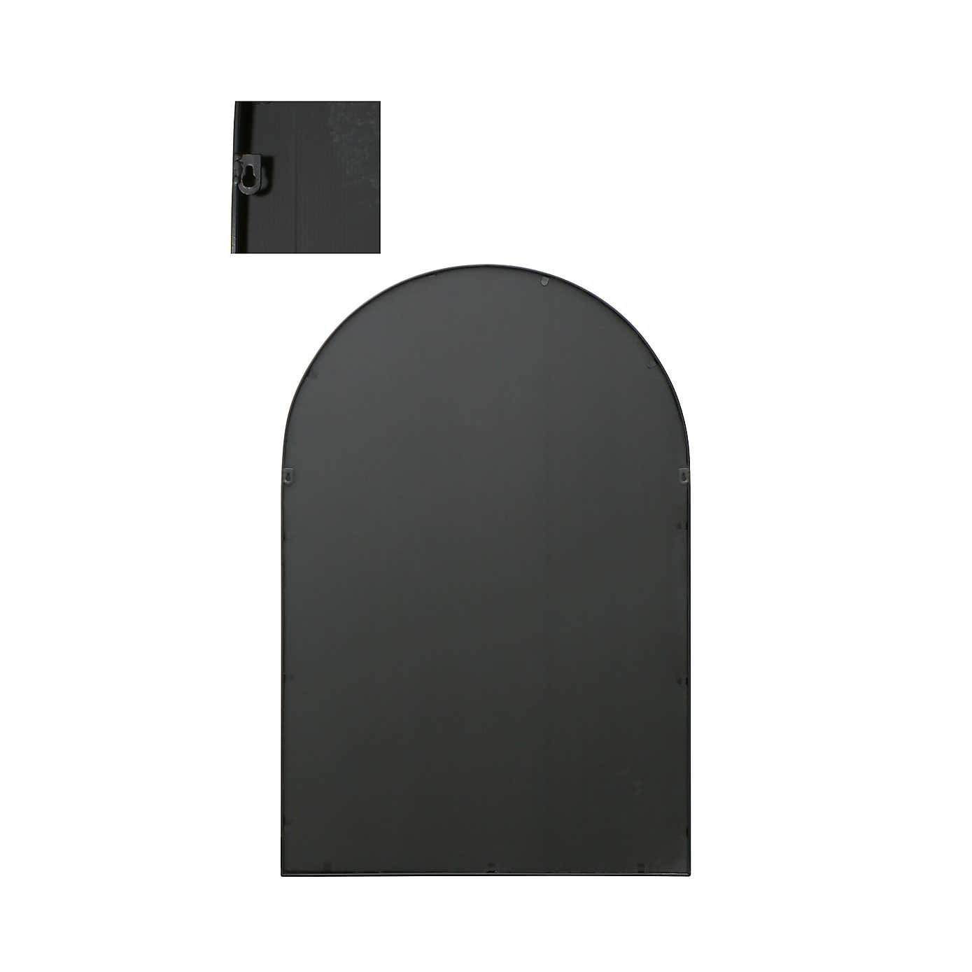 Carousel zoom image position 3 of 3