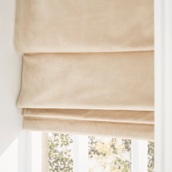 Carousel navigation image position 3 of 4