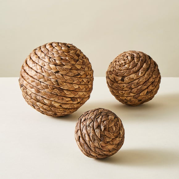 Set Of 3 Water Hyacinth Ornamental Balls