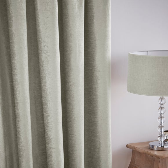 Carousel navigation image position 4 of 7