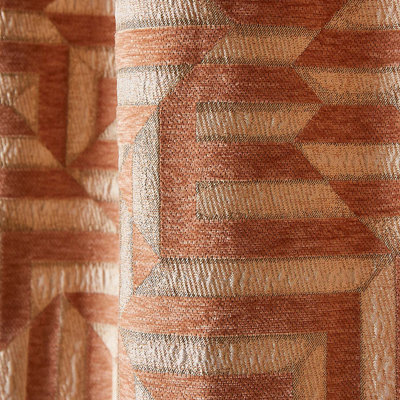 Carousel zoom image position 3 of 6