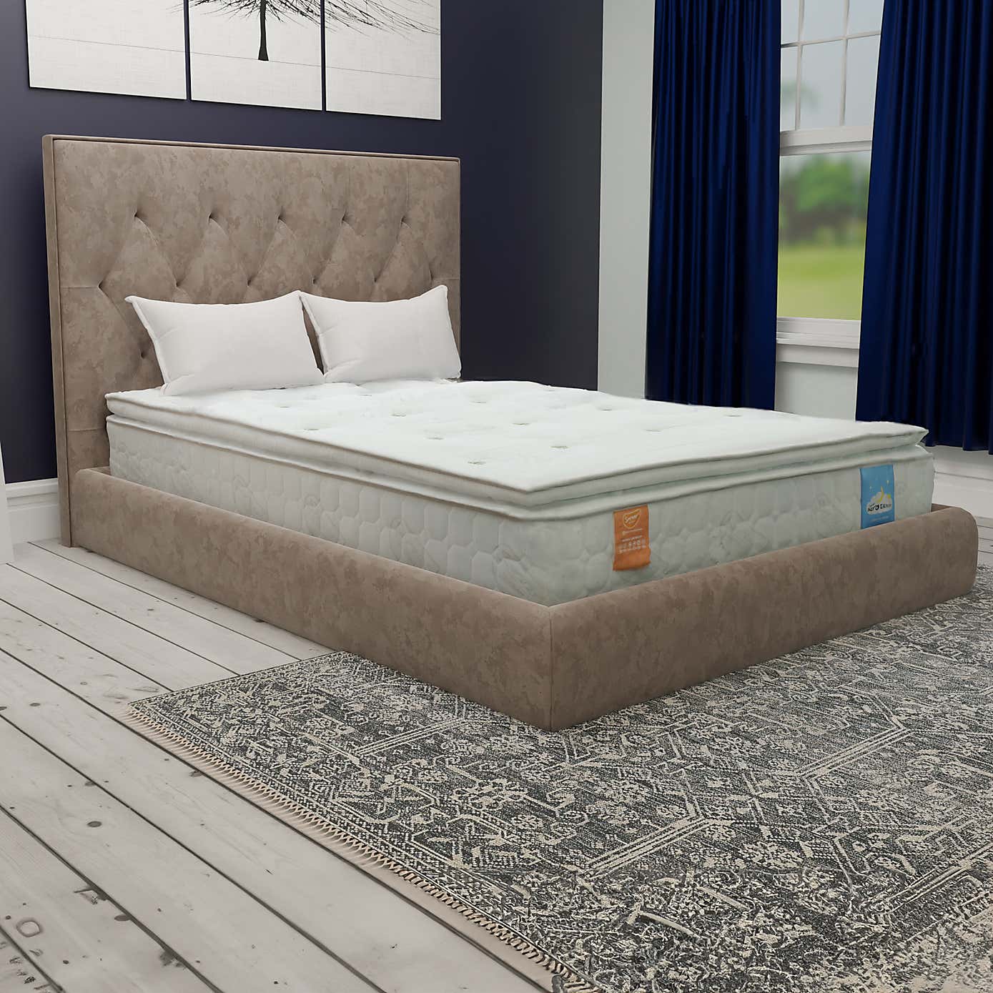 Carousel zoom image position 8 of 8