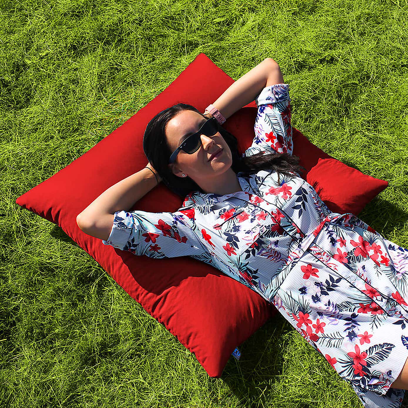 Carousel zoom image position 3 of 4