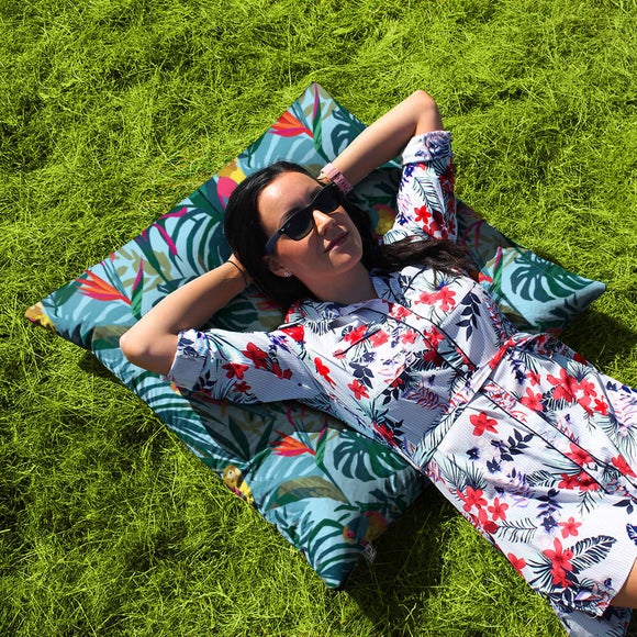 Carousel navigation image position 5 of 5