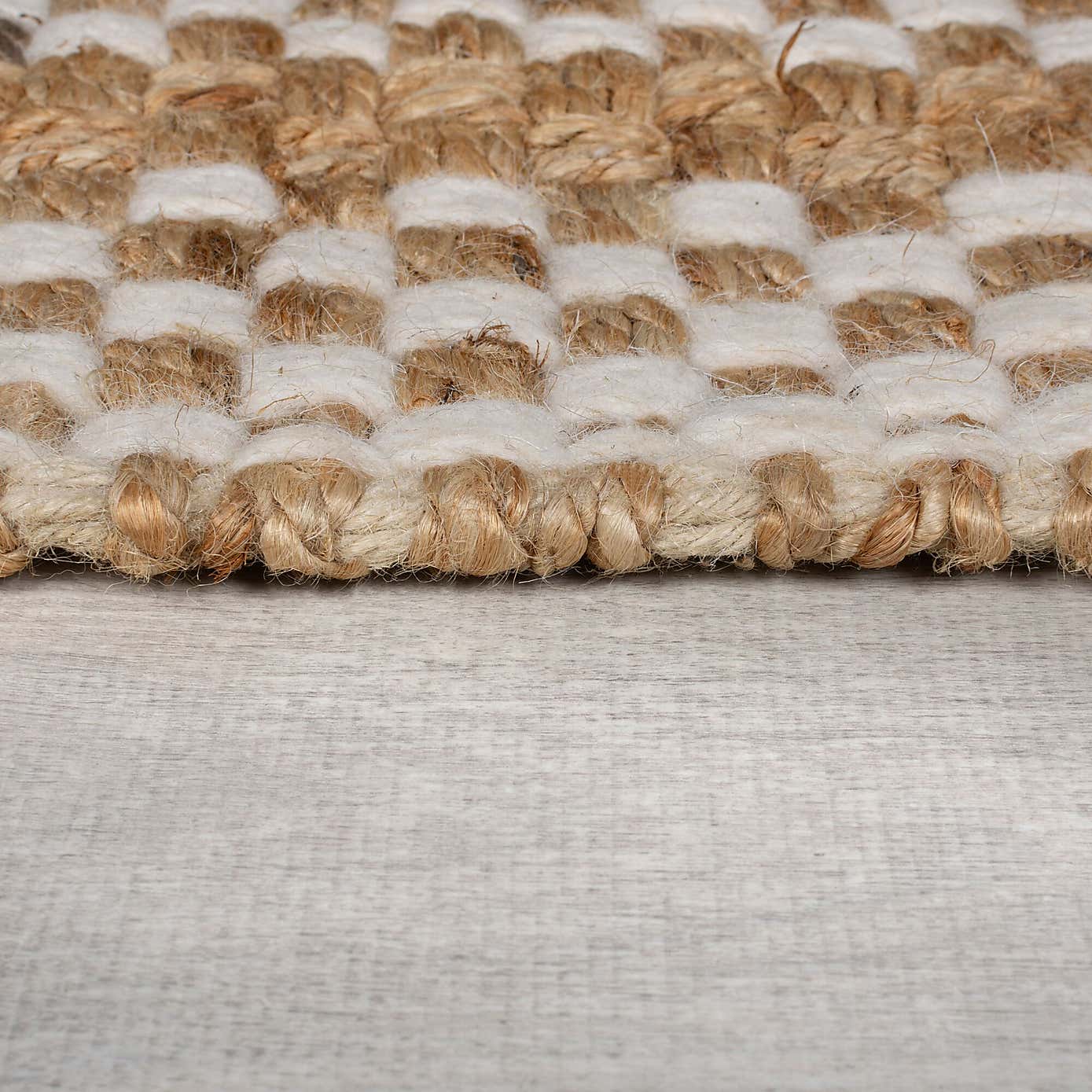 Carousel zoom image position 4 of 6