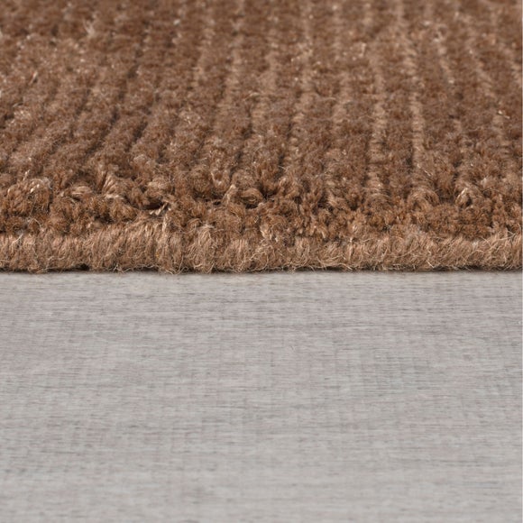 Carousel navigation image position 4 of 6