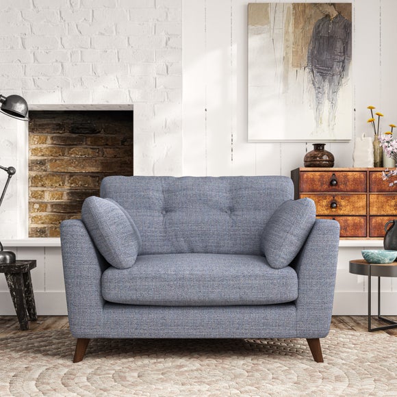 Peyton Snuggle Chair