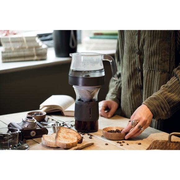 Click to view product details and reviews for La Cafetiere Seattle Black Pour Over Diffuser Cafetiere.