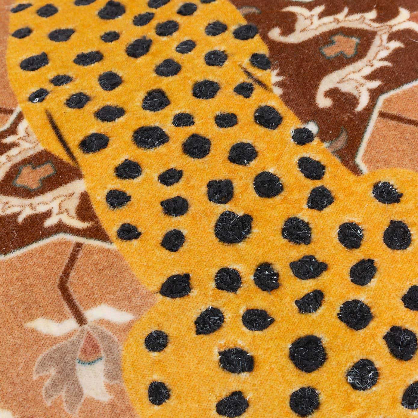 Carousel zoom image position 5 of 5