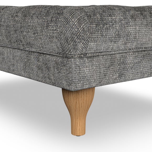 Carousel navigation image position 3 of 7