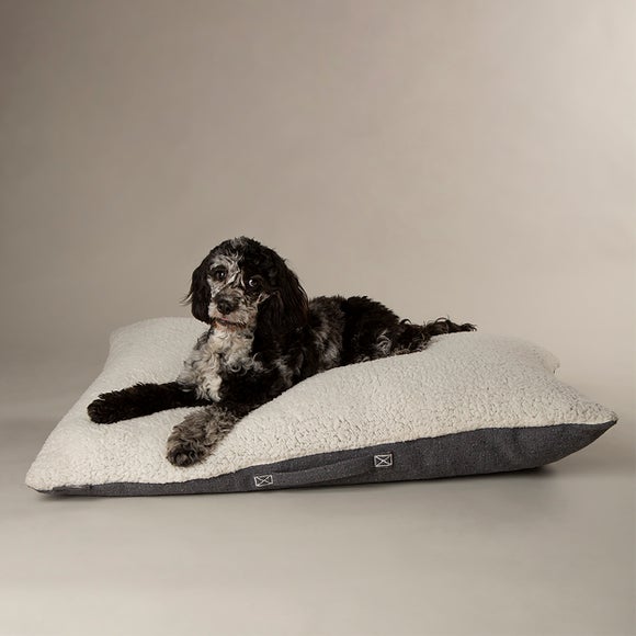 Scruffs 100% Recycled Eden Dog Pillow