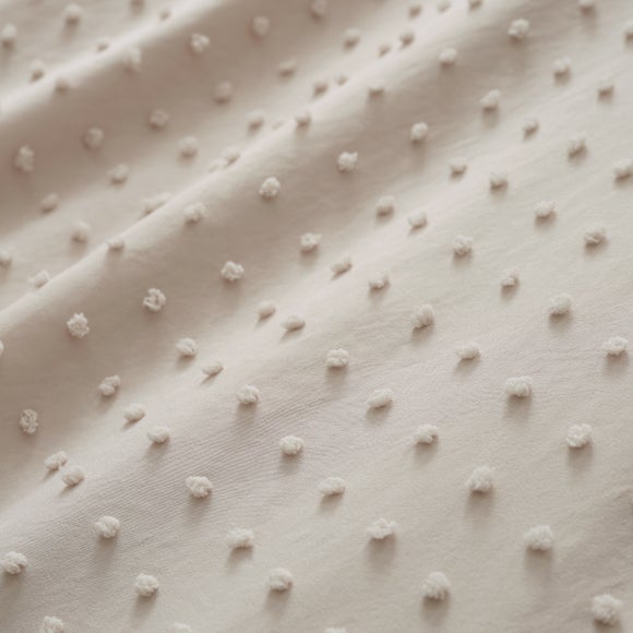 Carousel navigation image position 4 of 5