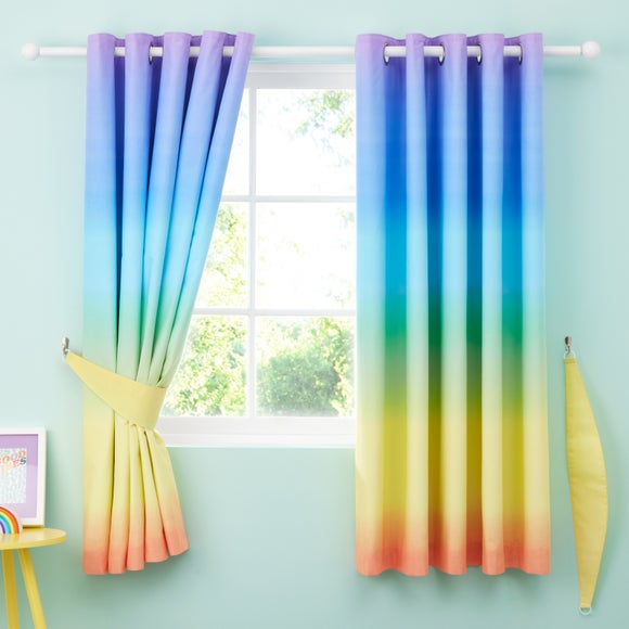 Carousel navigation image position 2 of 7