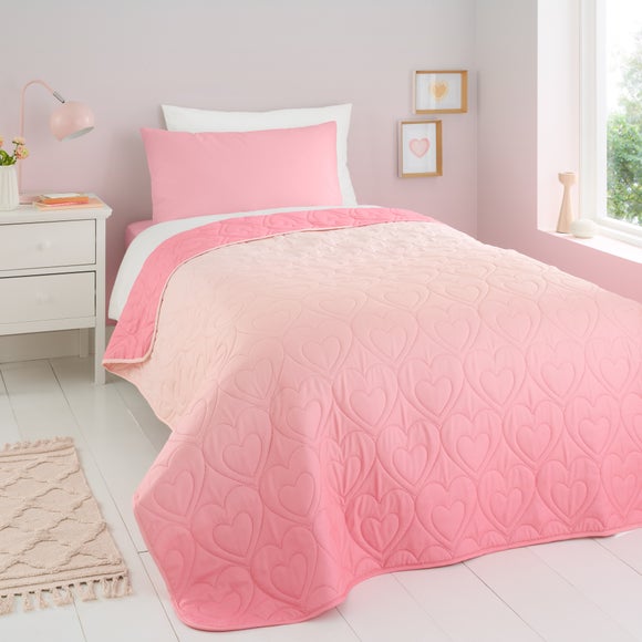 Ombre Pink Hearts Pinsonic Bedspread