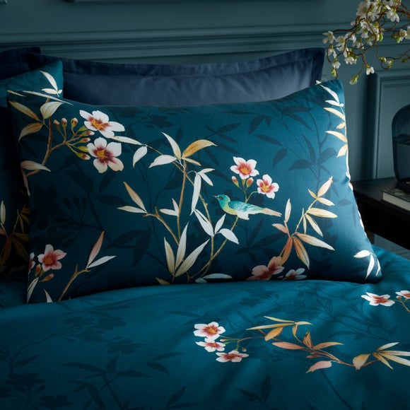 Carousel navigation image position 2 of 4