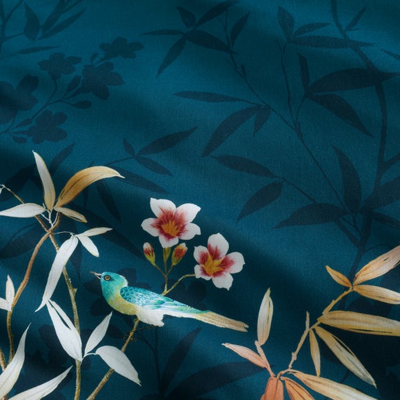 Carousel navigation image position 3 of 4