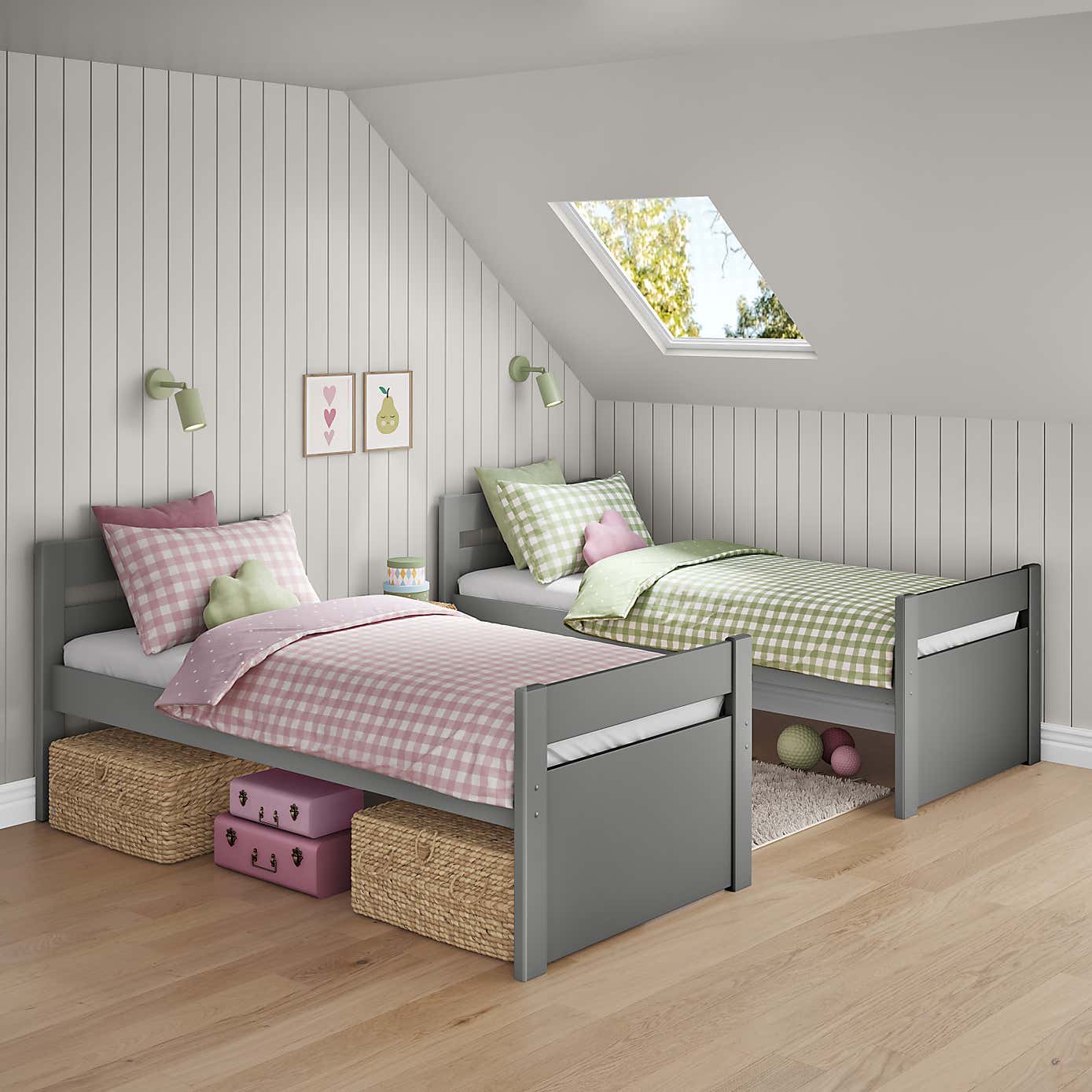 Carousel zoom image position 2 of 8