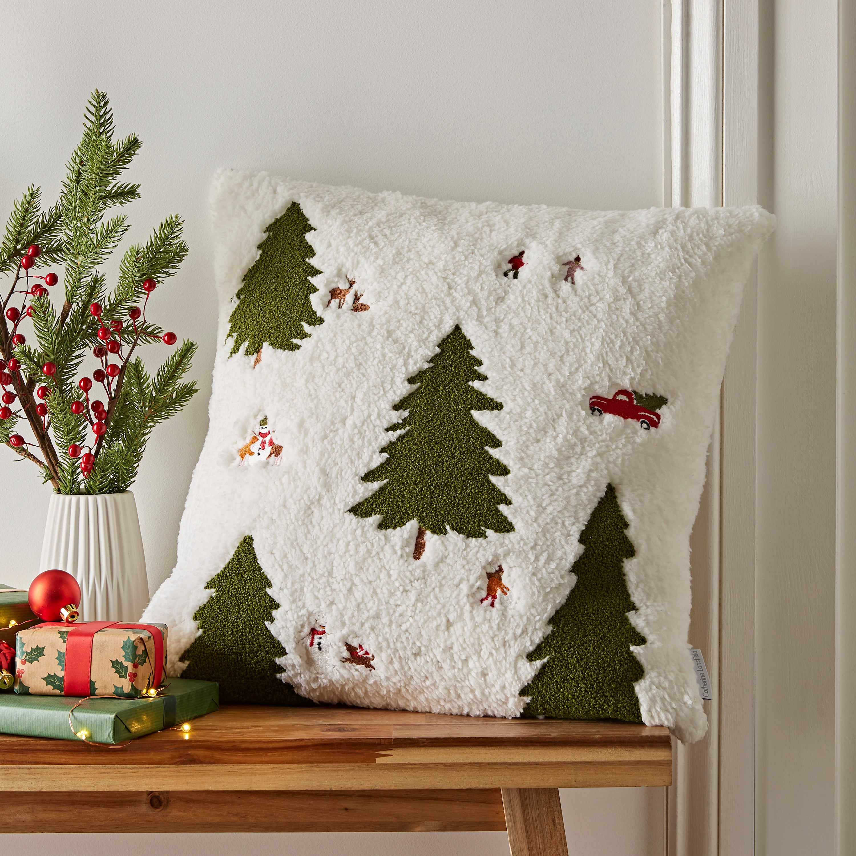 Catherine Lansfield Christmas Tree Boucle Cushion Natural