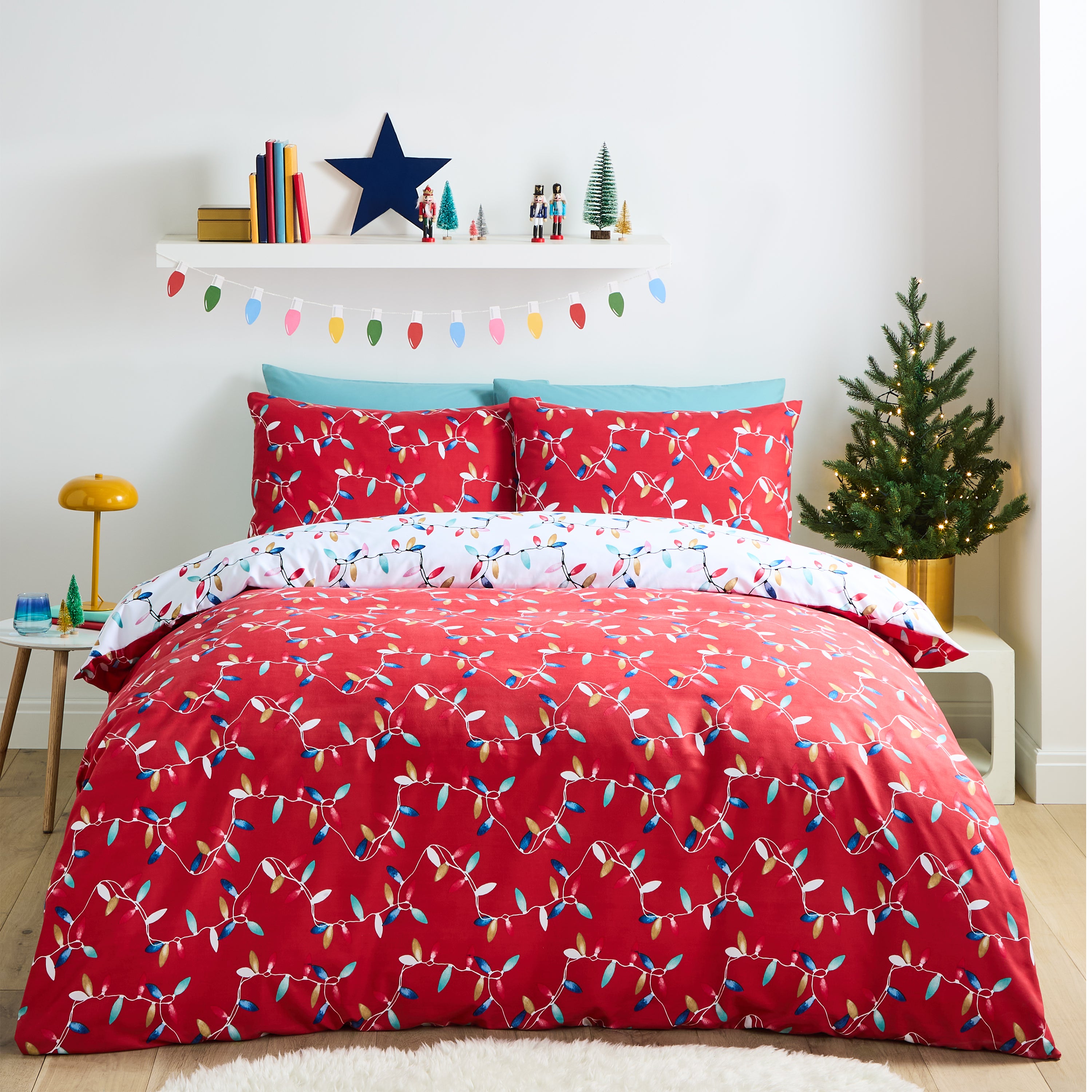 Catherine Lansfield Christmas Lights Reversible Duvet Cover And Pillowcase Set Red