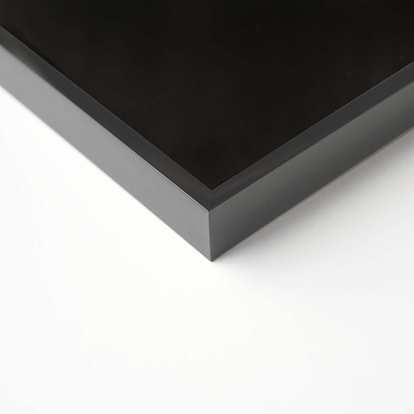 Carousel zoom image position 3 of 4