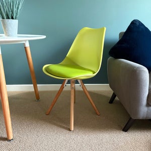 Fusion Living Soho Plastic Dining Chair With Pyramid Legs