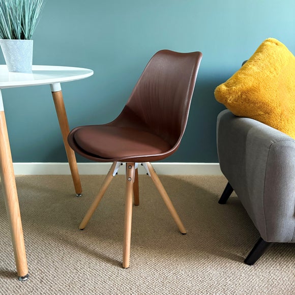 Fusion Living Soho Plastic Dining Chair with Pyramid Legs