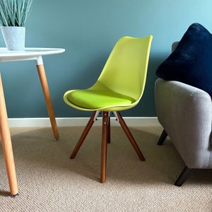 Fusion Living Soho Plastic Dining Chair With Pyramid Legs