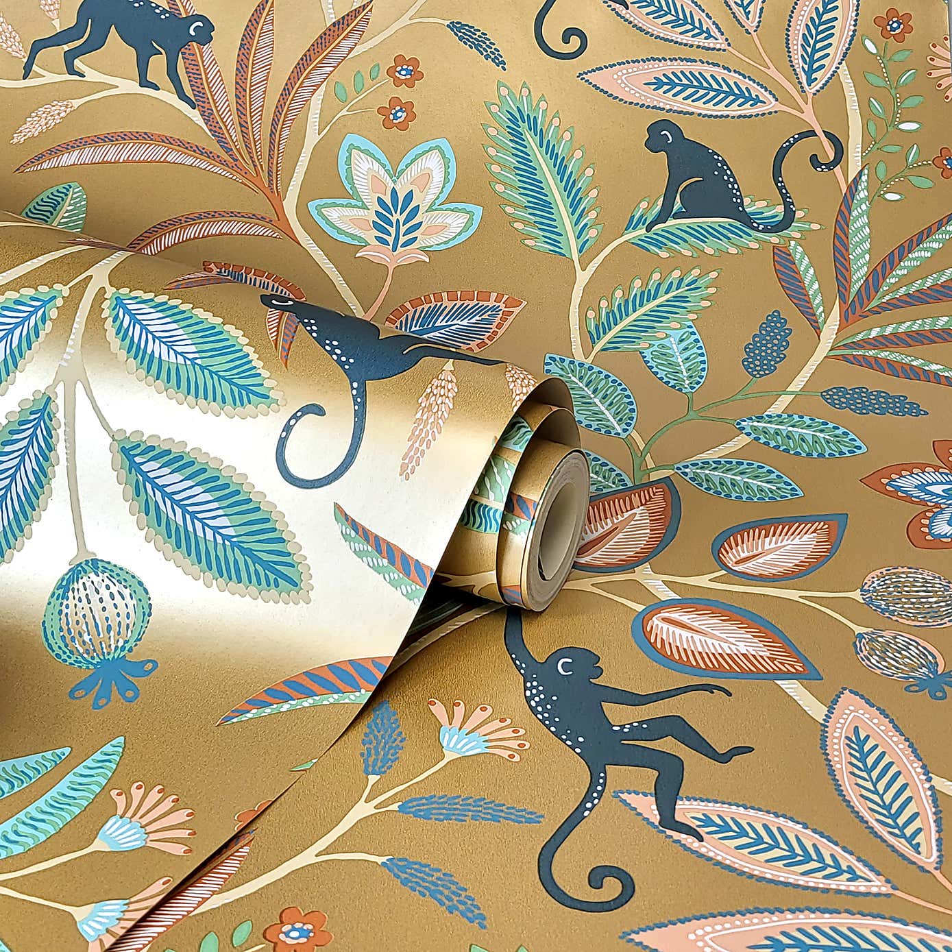 Carousel zoom image position 2 of 7