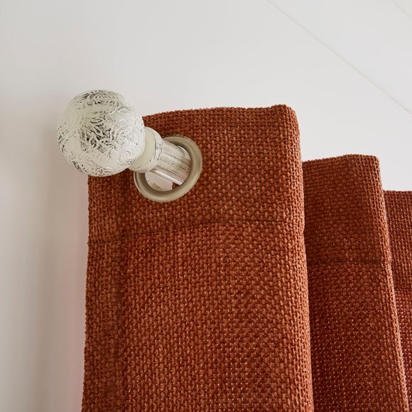 Carousel navigation image position 4 of 7