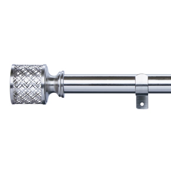 Trellis Extendable Metal Eyelet Curtain Pole