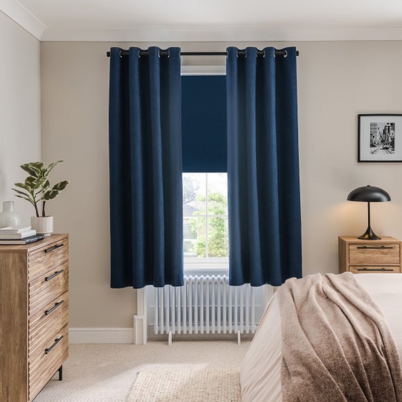 Carousel navigation image position 5 of 8