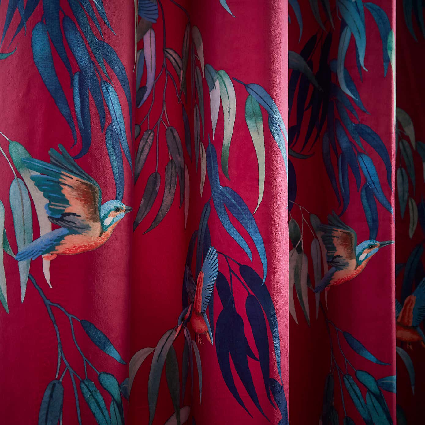 Carousel zoom image position 3 of 7