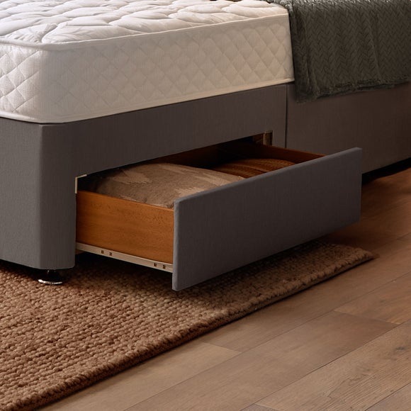 Carousel navigation image position 4 of 10