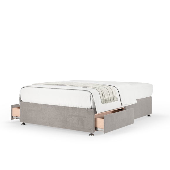 Carousel navigation image position 3 of 3