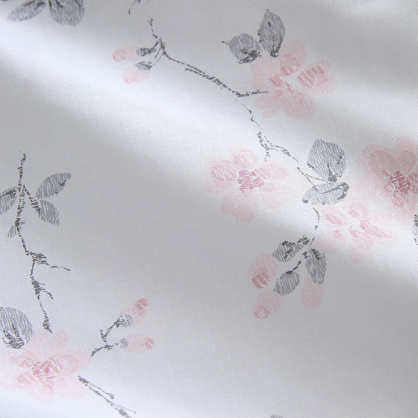 Carousel zoom image position 3 of 4